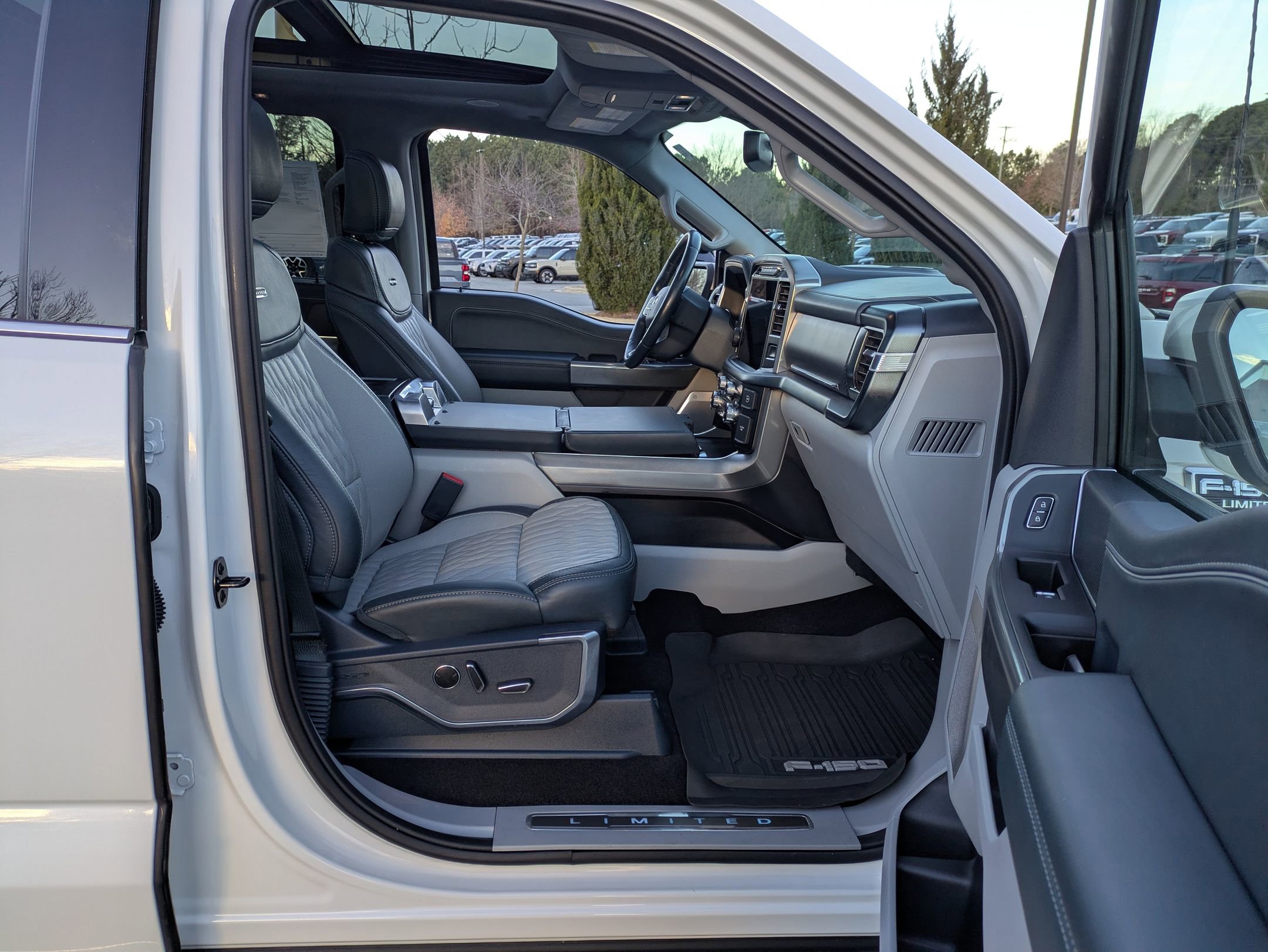 Certified 2023 Ford F150 Limited image 43