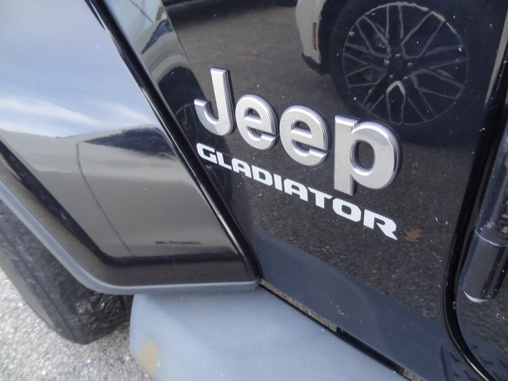 Used 2020 Jeep Gladiator Overland image 19