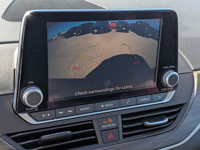 Used 2025 Nissan Altima 2.5 SV FWD image 19
