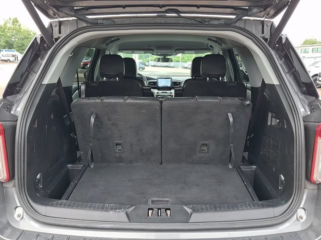 Certified 2023 Ford Explorer XLT w/ Equipment Group 202A AWD/4WD image 29