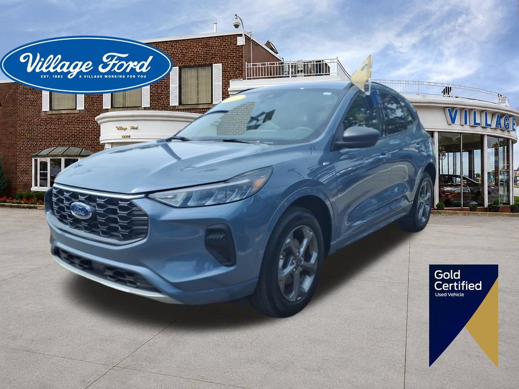 Certified 2024 Ford Escape ST-Line w/ Tech Pack #1 AWD/4WD image 1