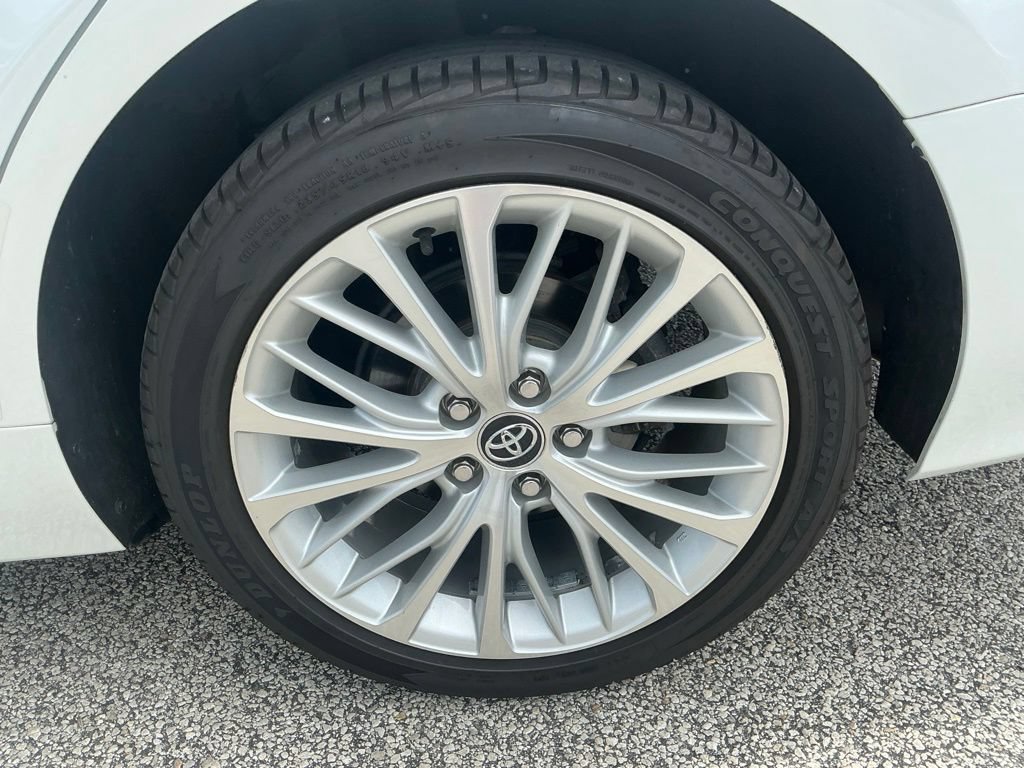 Used 2020 Toyota Camry XLE FWD image 26