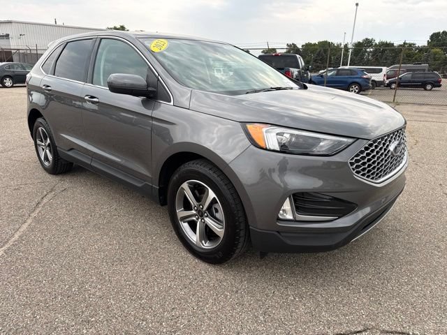Certified 2023 Ford Edge SEL AWD/4WD image 12