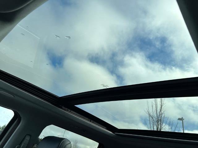 Certified 2024 Ford F450 Limited w/ FX4 Off-Road Package image 31