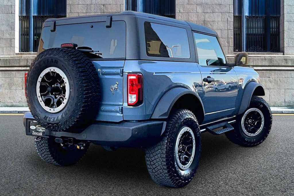 Certified 2023 Ford Bronco Big Bend w/ Sasquatch Package AWD/4WD image 11