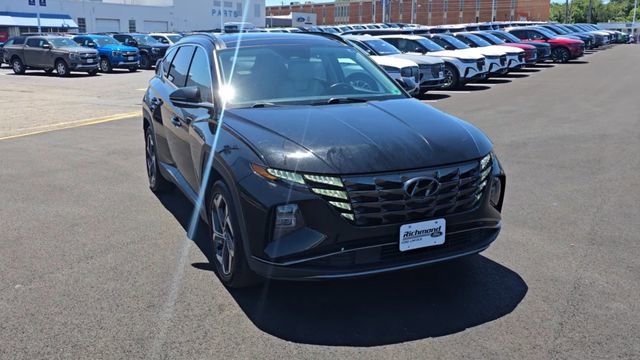 Used 2022 Hyundai Tucson Limited FWD image 3