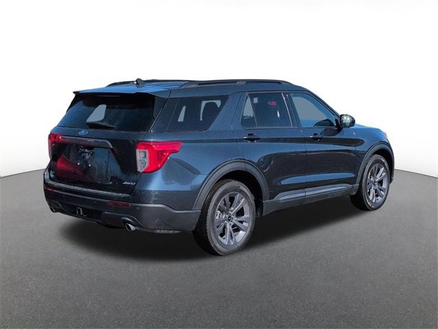 Certified 2023 Ford Explorer XLT w/ Equipment Group 202A image 3