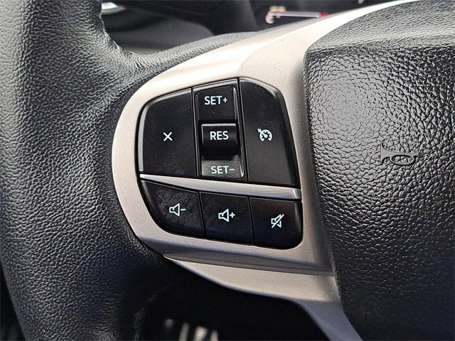 Certified 2022 Ford Explorer XLT w/ Equipment Group 202A image 18
