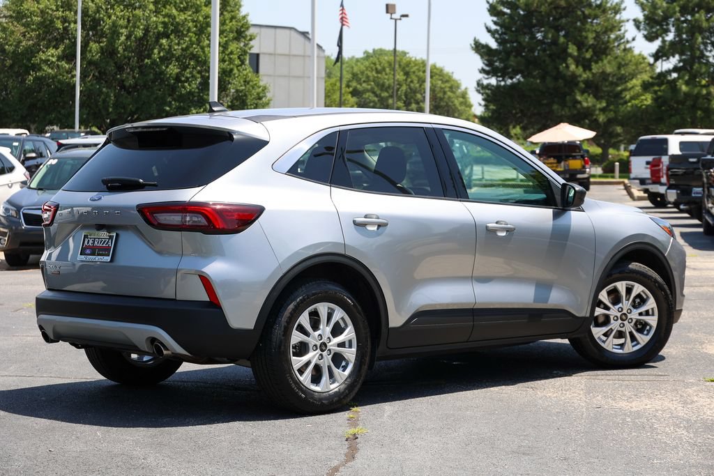 Certified 2023 Ford Escape Active FWD image 16