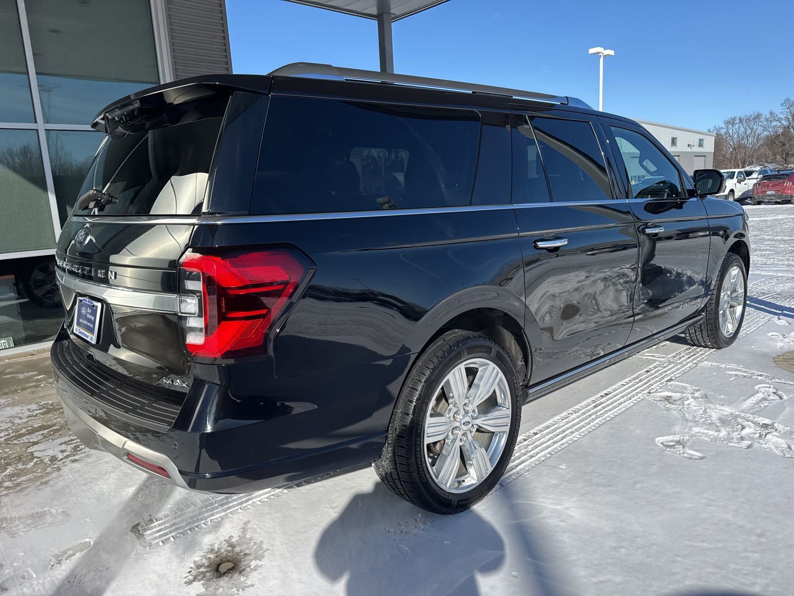 Certified 2023 Ford Expedition Max Platinum image 5