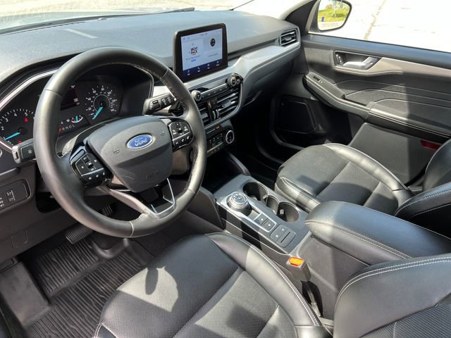Certified 2022 Ford Escape SEL AWD/4WD image 18