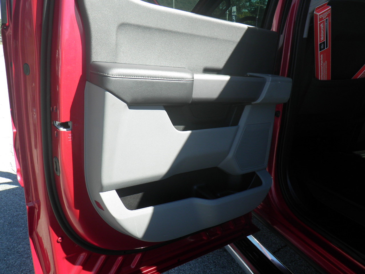 Certified 2024 Ford F250 XLT AWD/4WD image 17