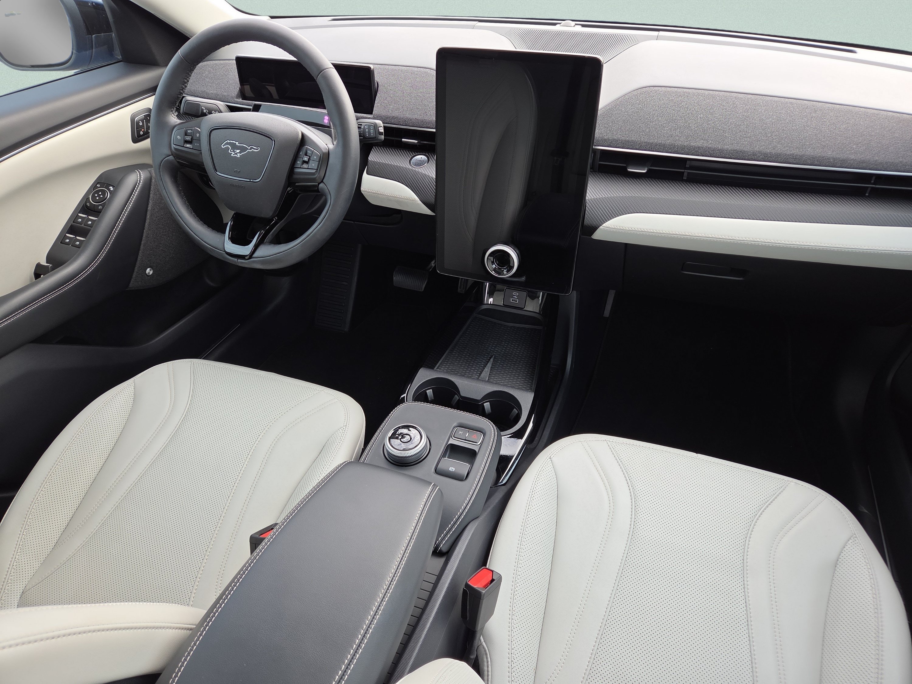 Certified 2023 Ford Mustang Mach-E Premium AWD/4WD image 29
