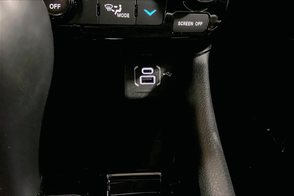 Used 2025 Jeep Compass Limited AWD/4WD image 30