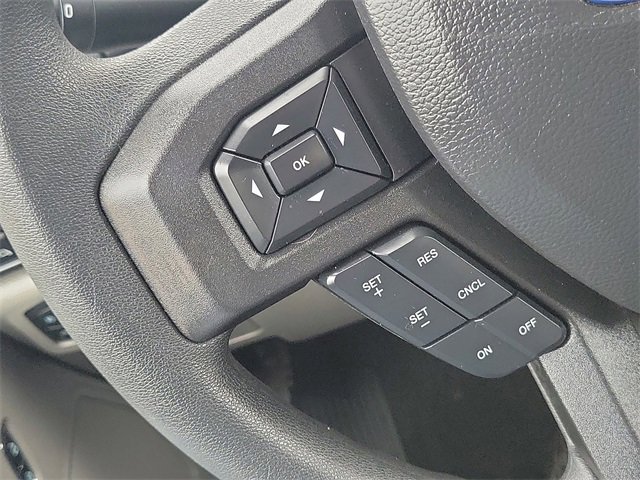 Certified 2022 Ford F350 XLT w/ Black Appearance Package image 17