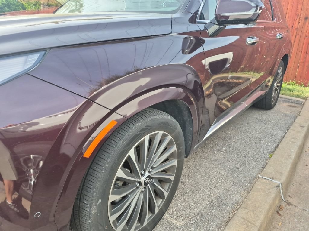 Used 2024 Hyundai Palisade Calligraphy FWD image 4
