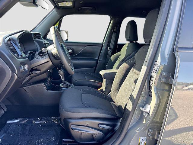 Used 2022 Jeep Renegade Altitude AWD/4WD image 21