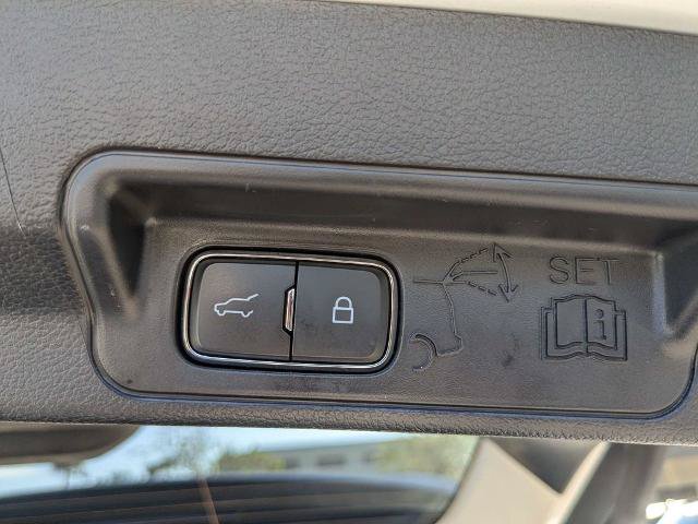Certified 2025 Ford Explorer Active RWD image 14
