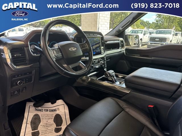 Certified 2022 Ford F150 Lariat w/ Equipment Group 502A High image 19