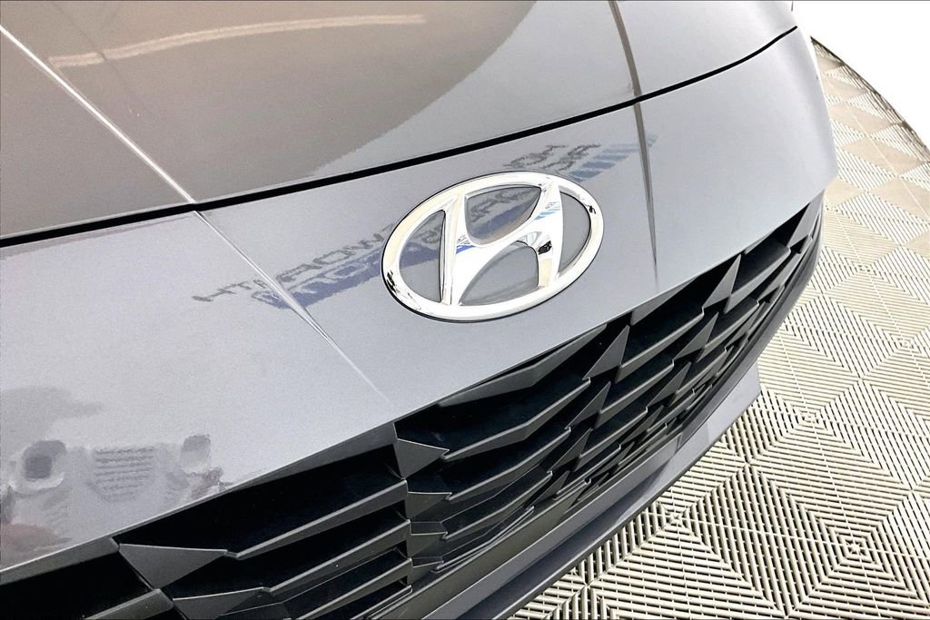Used 2023 Hyundai Elantra SEL w/ Convenience Package image 23