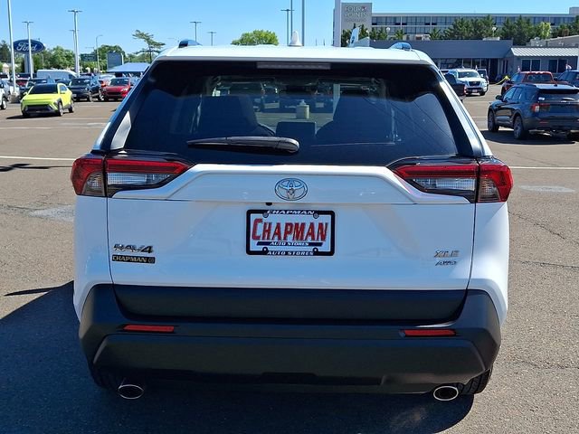 Used 2023 Toyota RAV4 XLE w/ Convenience Package AWD/4WD image 5