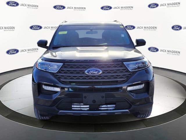 Certified 2023 Ford Explorer XLT w/ Equipment Group 202A image 8