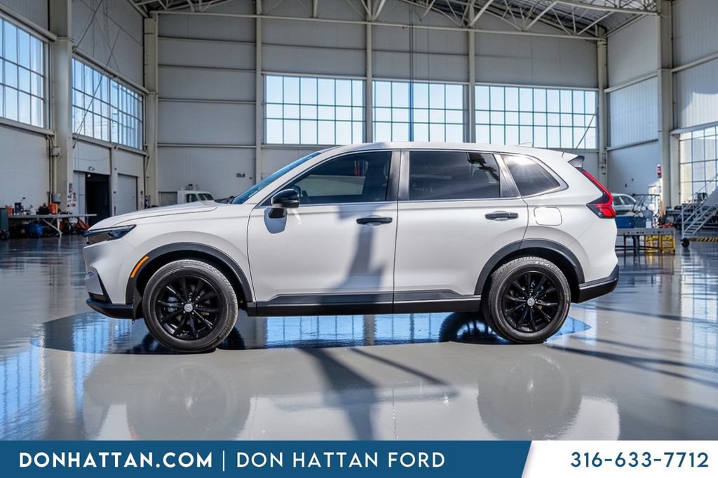 Used 2024 Honda CR-V EX image 2