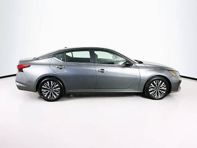 Used 2024 Nissan Altima 2.5 SV FWD image 25
