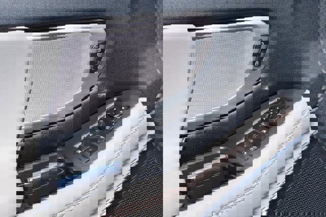 Certified 2025 Ford Expedition Active image 24