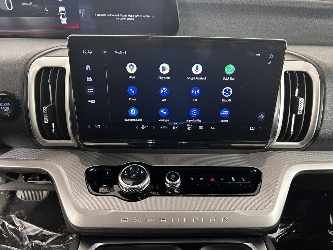 Certified 2025 Ford Expedition Active AWD/4WD image 21