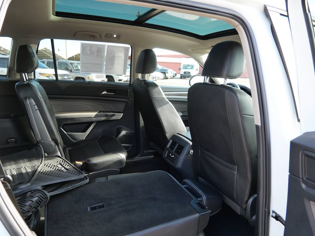Used 2021 Volkswagen Atlas SEL AWD/4WD image 13
