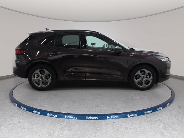 Certified 2023 Ford Escape ST-Line w/ Tech Pack #1 FWD image 5