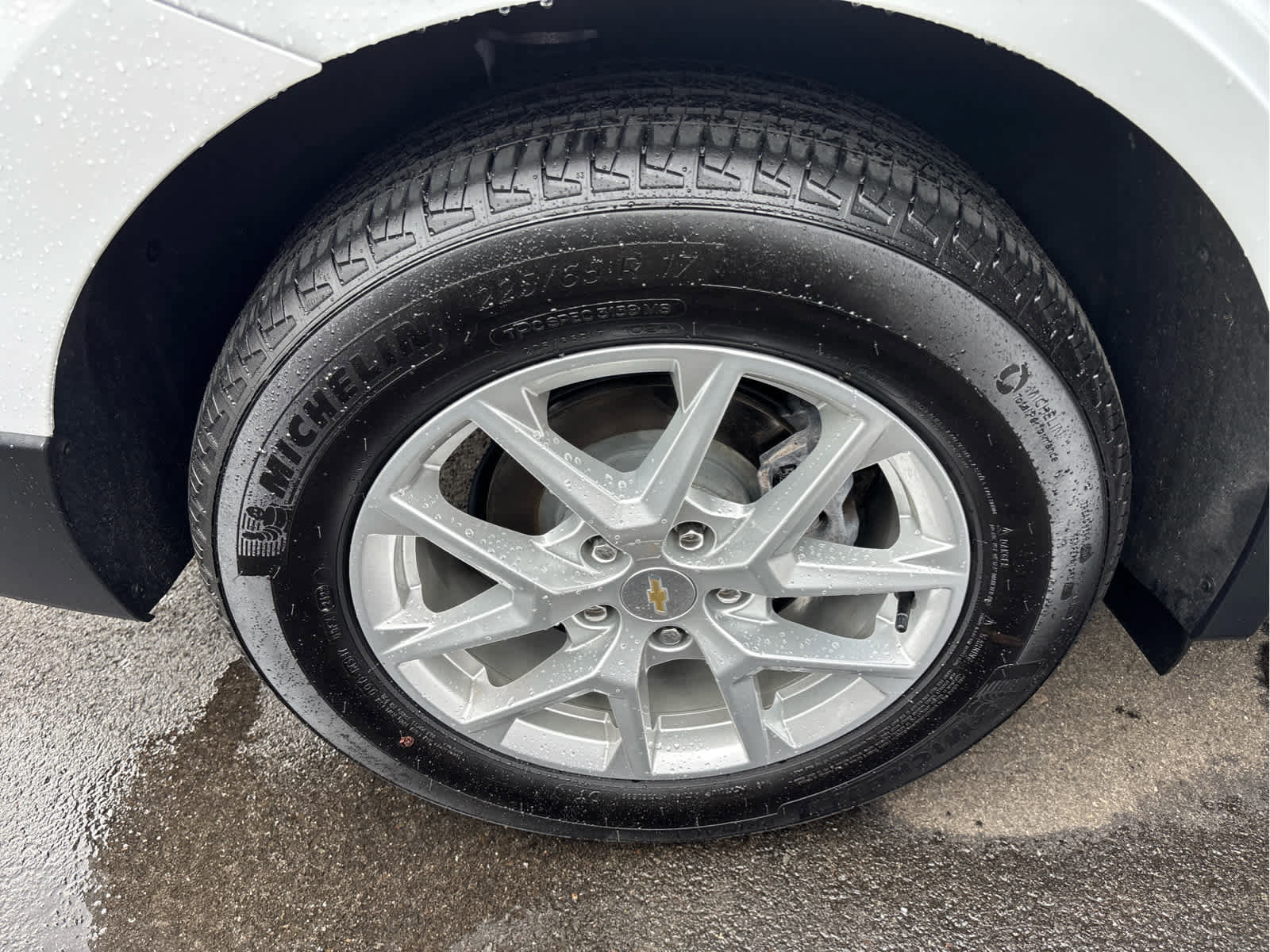 Used 2022 Chevrolet Equinox LT image 38