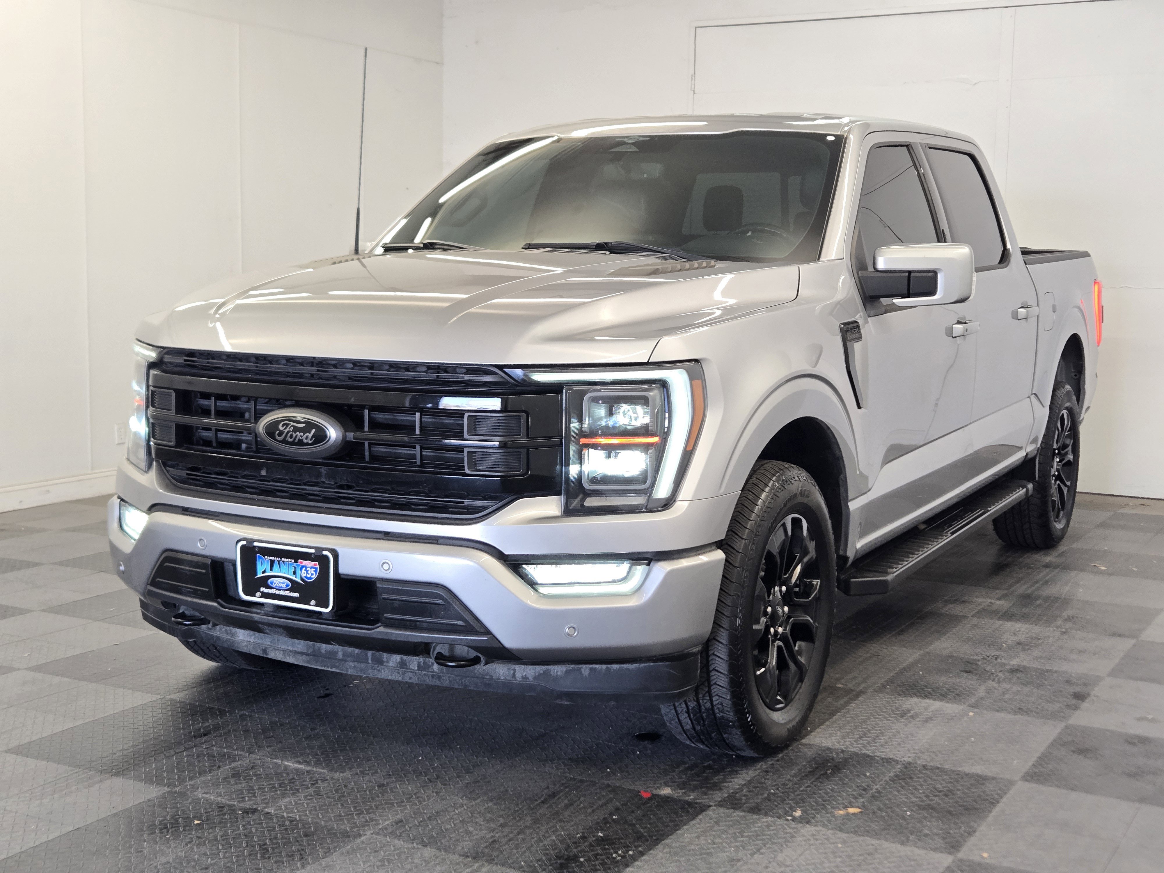 Certified 2023 Ford F150 Lariat w/ Equipment Group 502A High image 4