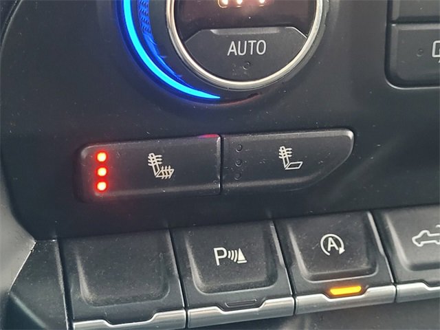 Used 2020 Chevrolet Silverado 1500 LT w/ Convenience Package image 21