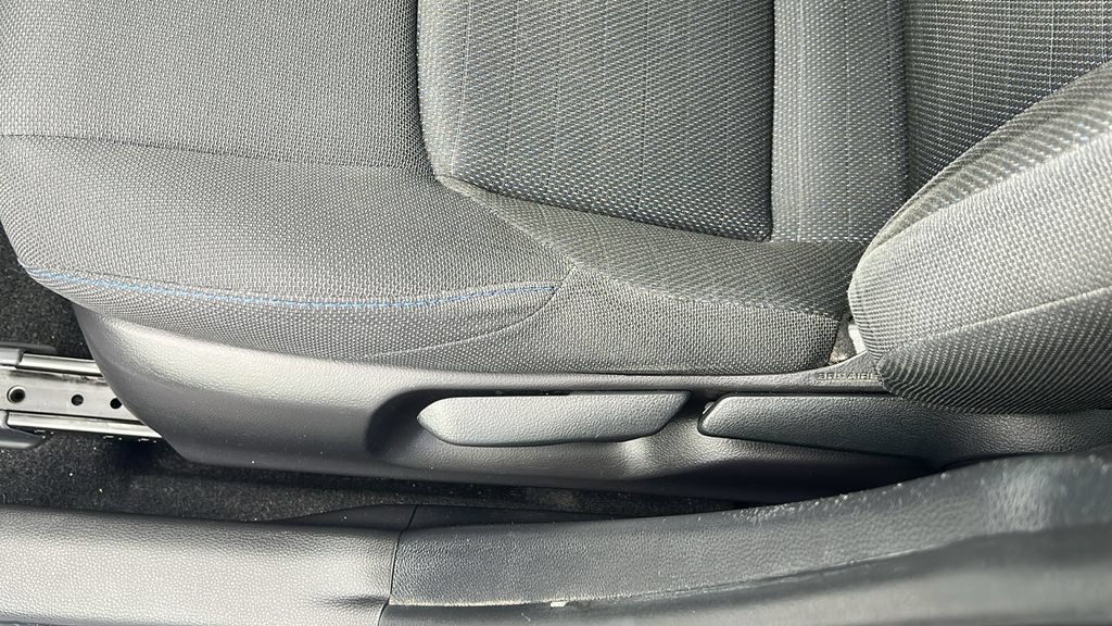 Used 2022 Toyota Corolla SE w/ Carpet Mat Package (TMS) FWD image 15