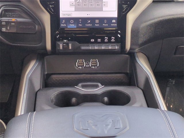 Used 2024 RAM 3500 Laramie w/ Towing Technology Group image 19