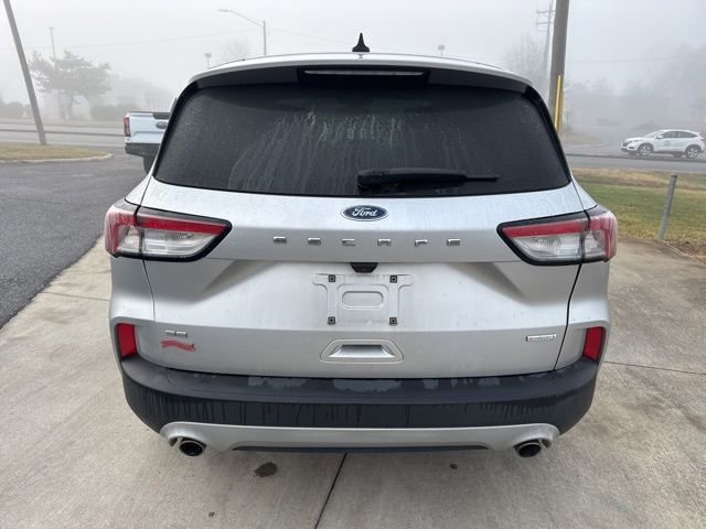 Certified 2020 Ford Escape SE image 9
