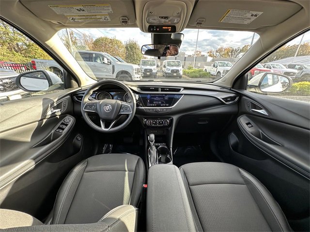 Used 2023 Buick Encore GX Select w/ Sport Touring Package image 10