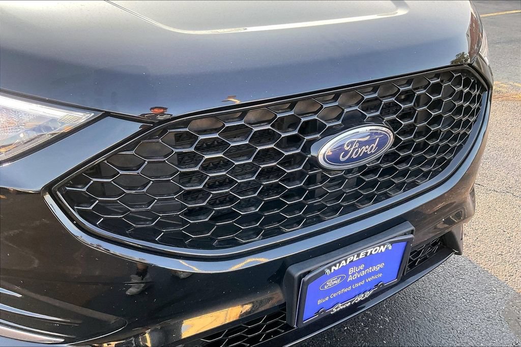 Certified 2021 Ford Edge ST-Line w/ Class II Trailer Tow Package AWD/4WD image 30