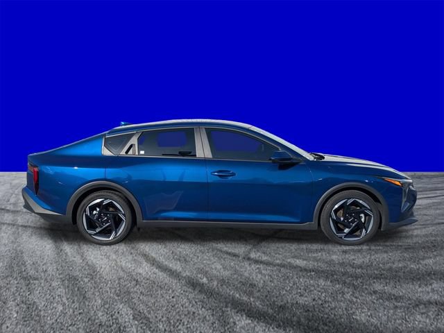Used 2025 Kia K4 EX FWD image 3