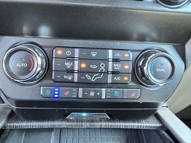 Certified 2020 Ford F250 Lariat w/ Lariat Ultimate Package AWD/4WD image 30