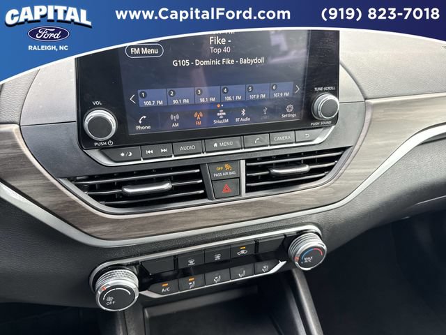 Used 2025 Nissan Altima 2.5 SV FWD image 26