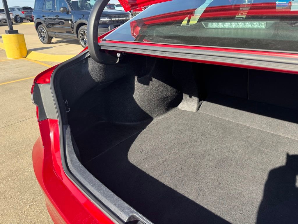 Used 2024 Toyota Camry LE image 38