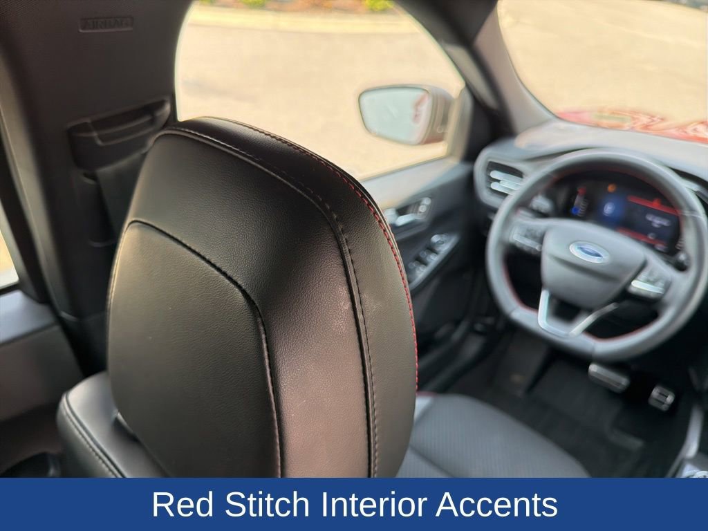 Certified 2023 Ford Escape ST-Line w/ Tech Pack #1 image 17