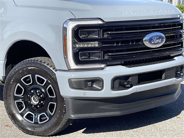 Certified 2025 Ford F250 Platinum image 9
