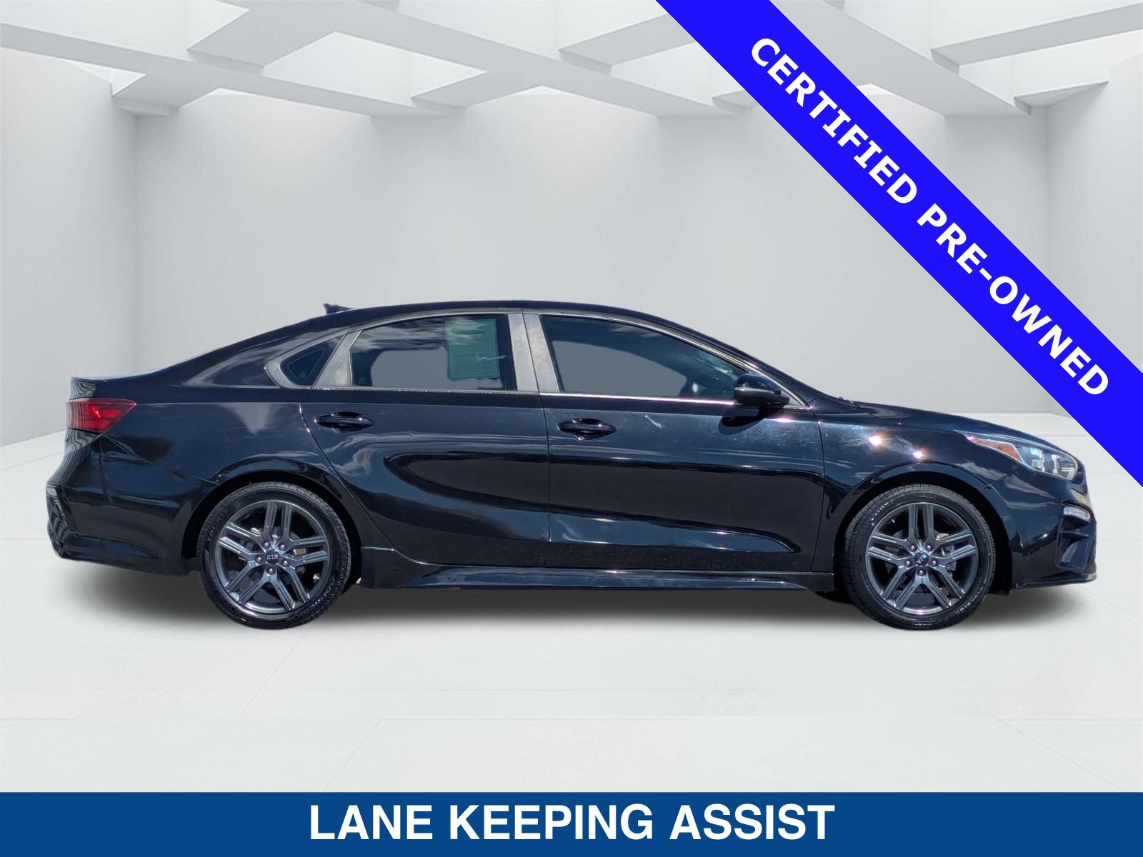 Used 2020 Kia Forte GT-Line w/ GT-Line Premium Package FWD image 4