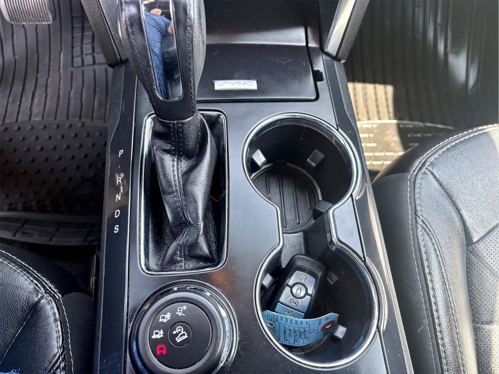 Certified 2018 Ford Explorer Limited AWD/4WD image 15