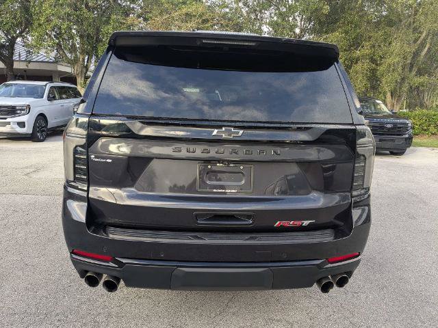 Used 2025 Chevrolet Suburban RST w/ Comfort Package AWD/4WD image 5