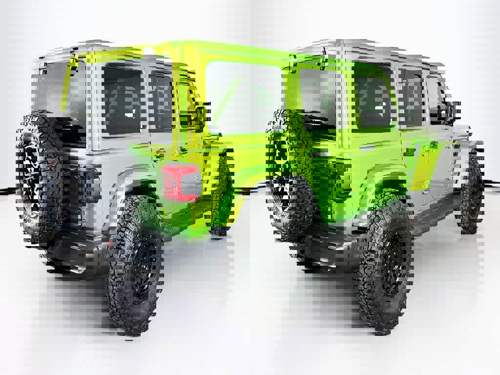 Used 2019 Jeep Wrangler Unlimited Sahara w/ LED Lighting Group image 5